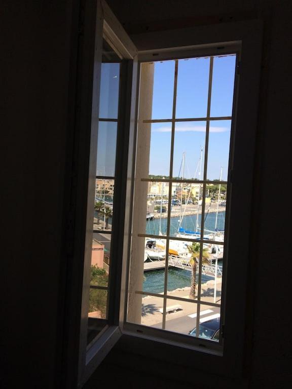 Gruissan Appartement Calme, Vue Sur Port De Plaisance -Clim, Empl.Parking Exterior photo