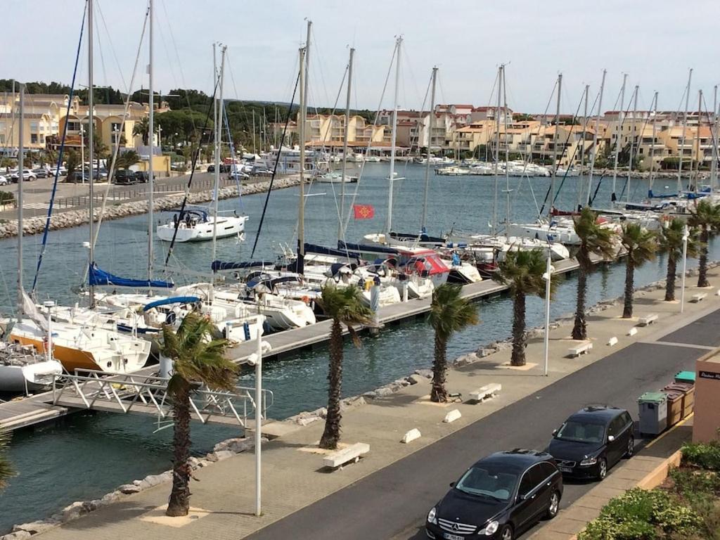 Gruissan Appartement Calme, Vue Sur Port De Plaisance -Clim, Empl.Parking Exterior photo